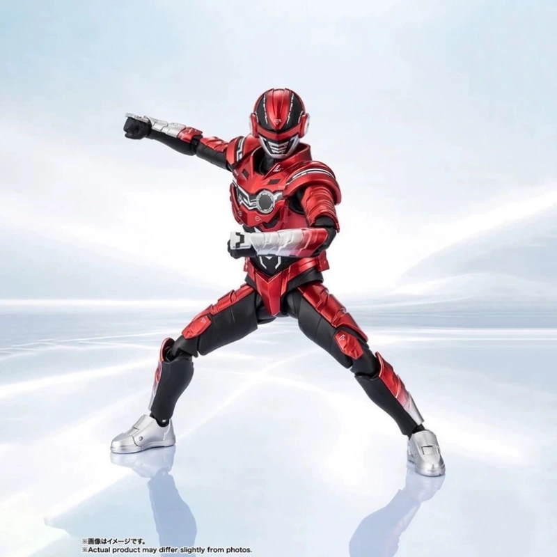 متوفر في المخزون: شخصية سبيس ش - مراجعة Bandai Tamashii Nations S.H.Figuarts وسعره